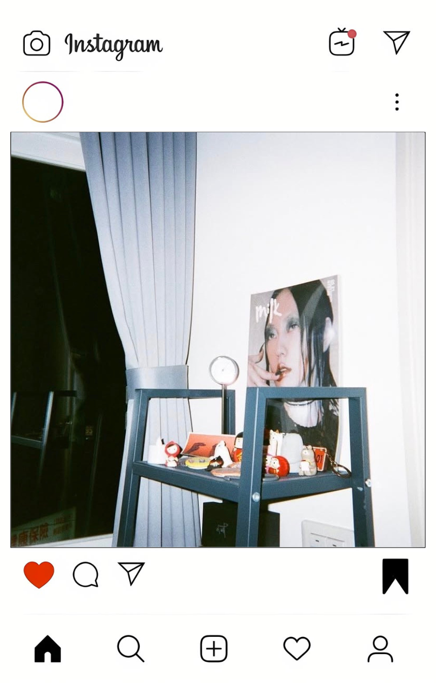 Sharing modern life on Instagram.